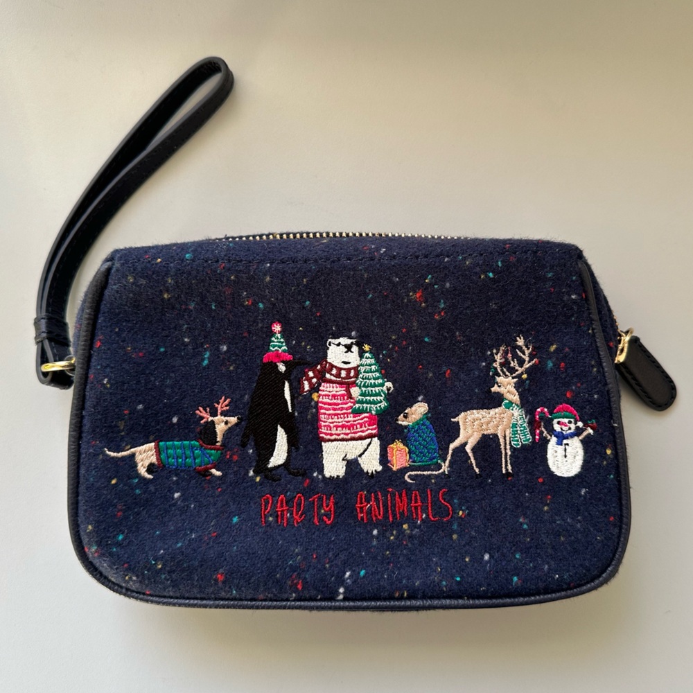 Talbots Wristlet Christmas Animals Embroidered Small Bag Navy Felt Fabric